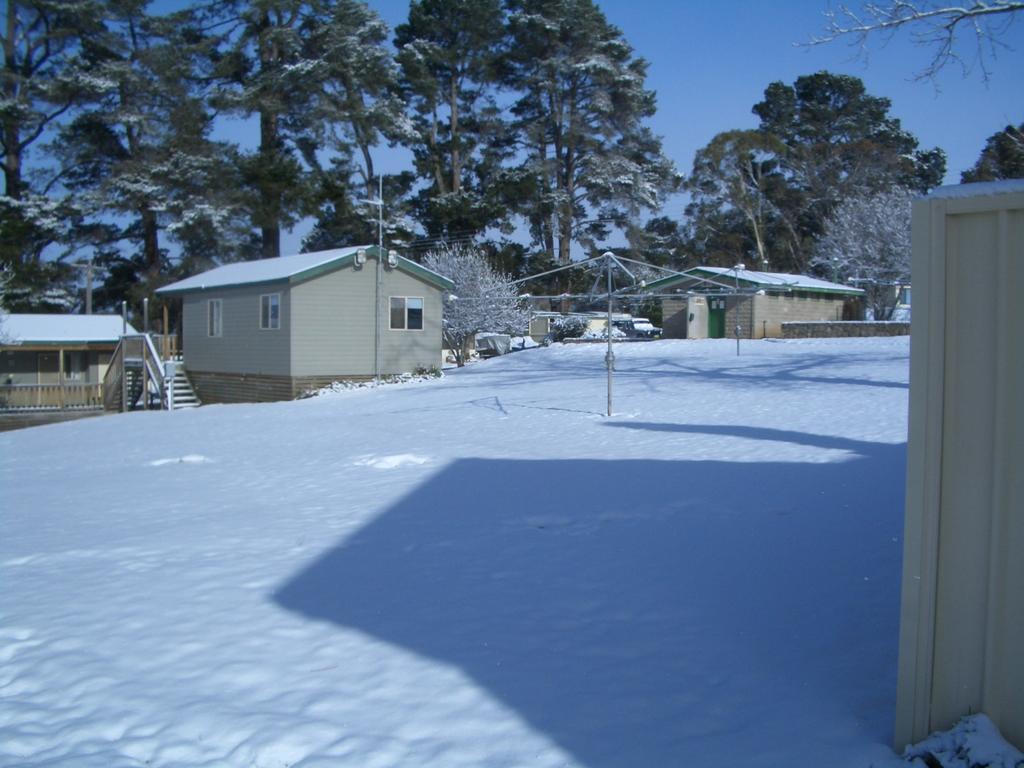 Rainbow Pines Tourist Caravan Park Adaminaby Exterior foto